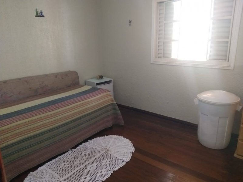 imóvel com 220m² - VICENTE PIRES - Brasília