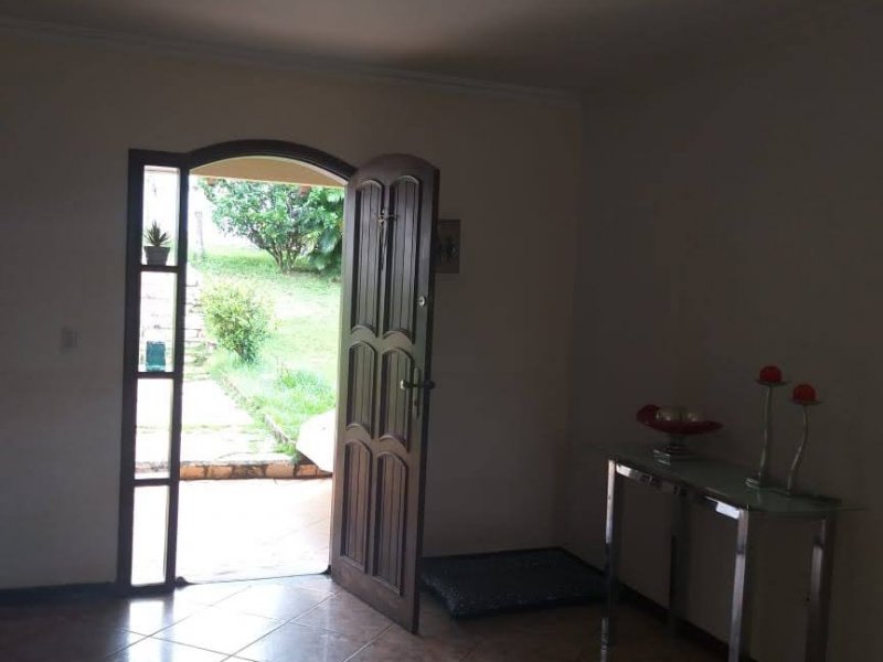 imóvel com 220m² - VICENTE PIRES - Brasília