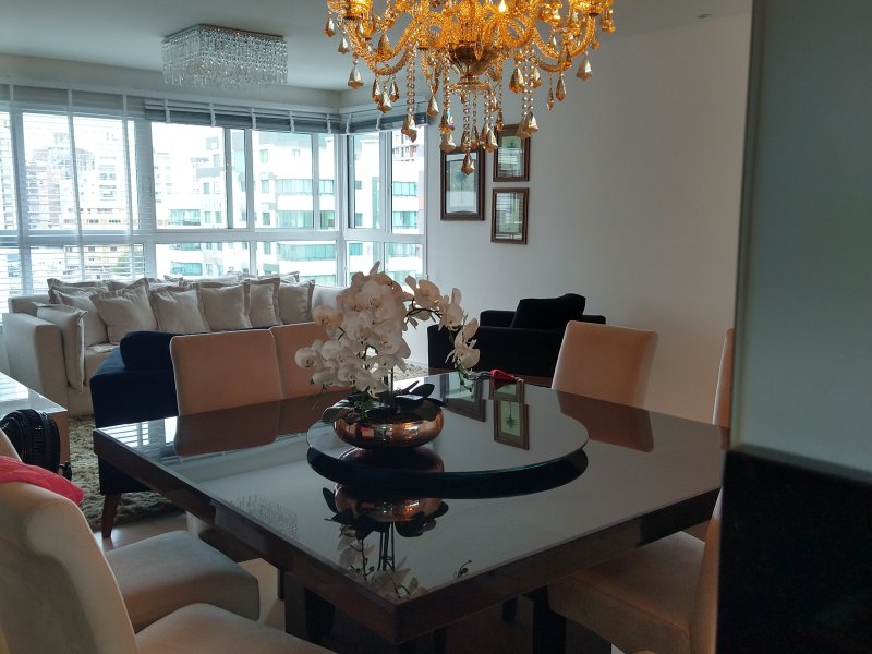 Apartamento à venda Centro com 108m² e 3 quartos por R$ 900.000 - 82169614-img-20210223-110844556-hdr.jpg