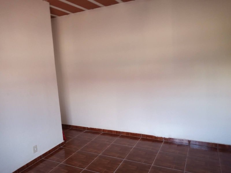 Apartamento à venda Baronesa com 45m² e 2 quartos por R$ 135.000 - 337342368-img-20200720-wa0086.jpg