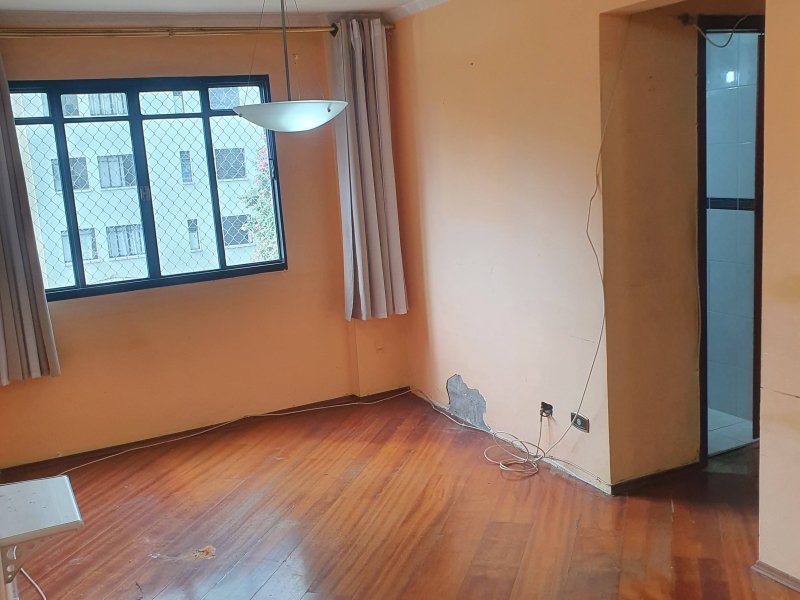 Apartamento à venda Brás com 47m² e 2 quartos por R$ 280.000 - 1385097058-sala-vista-para-janela.jpg