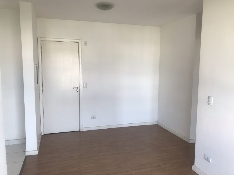 Apartamento à venda Cidade Industrial de Curitiba com 47m² e 2 quartos por R$ 199.000 - 644597427-img-9794.JPEG