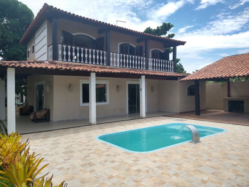 imóvel com 280m² - Lakeview - Araruama