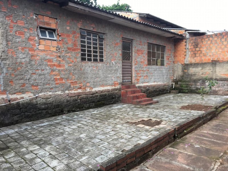 Casa à venda Bom Sucesso com 160m² e 3 quartos por R$ 190.000 - 2103936400-inbound1510443947945729087.jpg