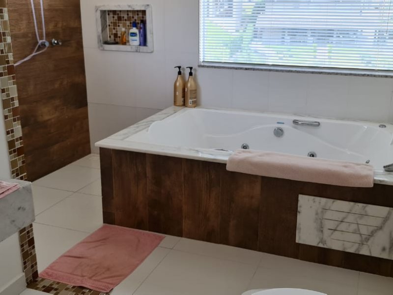 Casa de condomínio à venda Guaxinduva com 360m² e 3 quartos por R$ 1.450.000 - 531922269-bdcff10d-4972-4a2b-88a4-b0afad45b991.jpeg