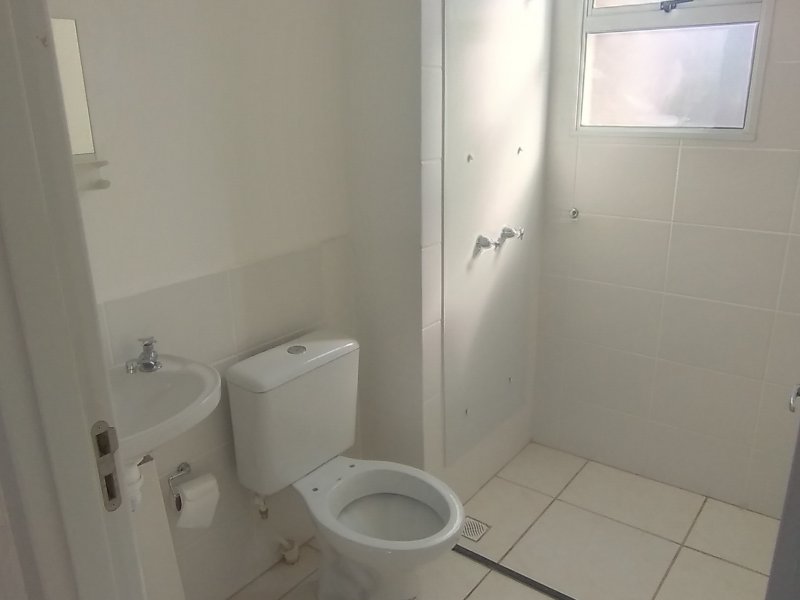 Apartamento para alugar Santa Cruz com 42m² e 2 quartos por R$ 650 - 2116274951-20210221-083344.jpg