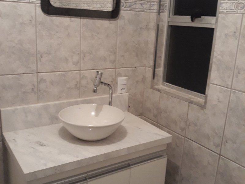 Apartamento à venda Piqueri com 50m² e 2 quartos por R$ 262.000 - 1235403664-banheiro1.jpg