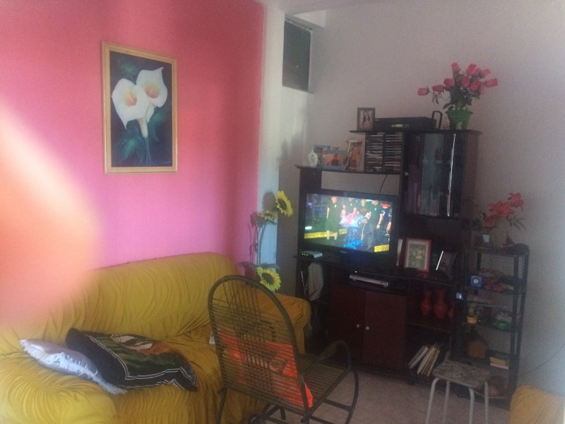 Casa à venda Castelo Branco com 162m² e 3 quartos por R$ 130.000 - 1533407103-img-7575.JPG