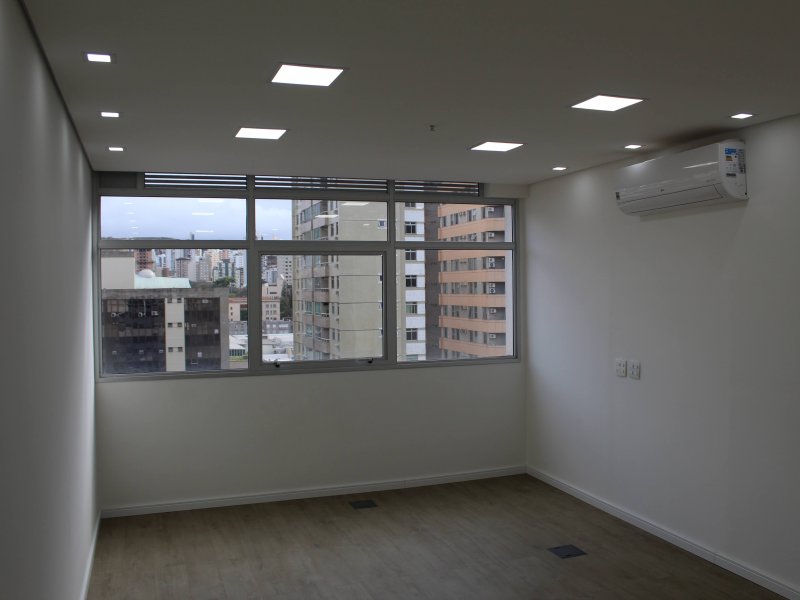 Comercial para alugar Funcionários com 24m² e  quartos por R$ 1.200 - 1741411987-img-3234.jpg