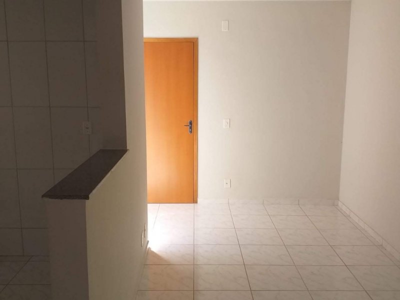 Apartamento para alugar Chácaras Del Rey com 45m² e 2 quartos por R$ 800 - 1343895542-screenshot-2021-03-11-10-08-07-551-com.jpg