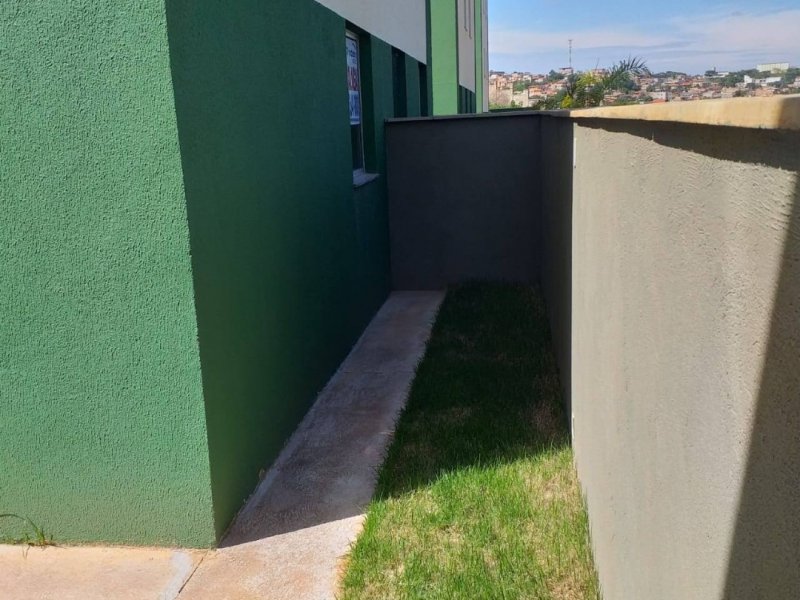 Apartamento para alugar Chácaras Del Rey com 45m² e 2 quartos por R$ 800 - 2014574741-screenshot-2021-03-11-10-32-02-180-com.jpg