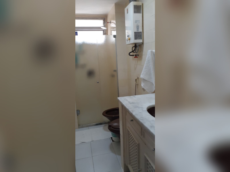 Apartamento à venda Copacabana com 190m² e 4 quartos por R$ 2.100.000 - banheiro-social.jpeg