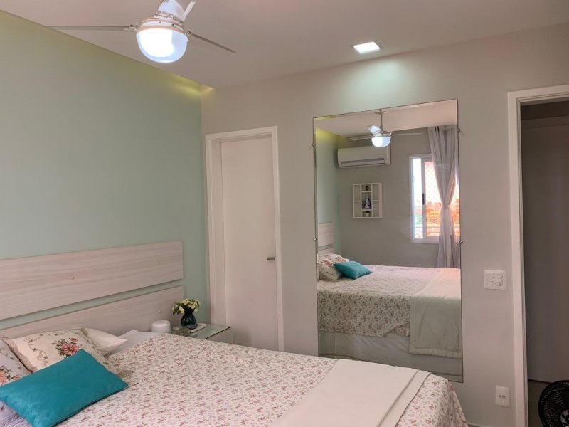 Apartamento à venda Glória com 76m² e 3 quartos por R$ 365.000 - 1530285623-suite.jpg