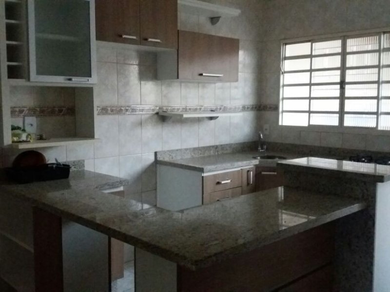 Apartamento à venda Residencial Novo Horizonte com 250m² e 2 quartos por R$ 300.000 - 2121195646-img-5017.JPG