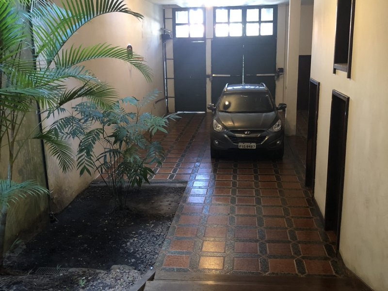 Casa à venda Vila Morumbi com 1683m² e 4 quartos por R$ 5.500.000 - 1344445263-117d0e30-102a-418d-ba0e-2124fcc0e65c.jpeg