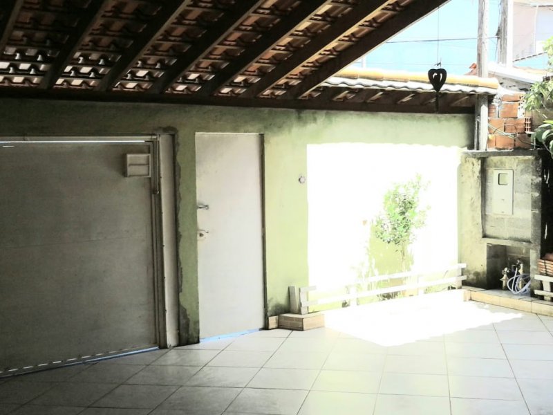 Casa à venda Vila Rei com 180m² e 2 quartos por R$ 370.000 - 1300673965-e8ed1bcf-f163-4c1d-9a02-1992a42662e0.jpg