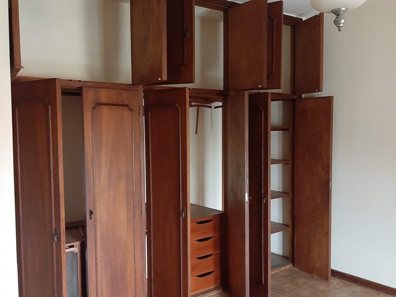 Casa à venda Jardim Cura D'Ars com 280m² e 8 quartos por R$ 1.100.000 - 223207869-eff0b4ff-7200-4ede-9b15-433022af2d51.jpeg