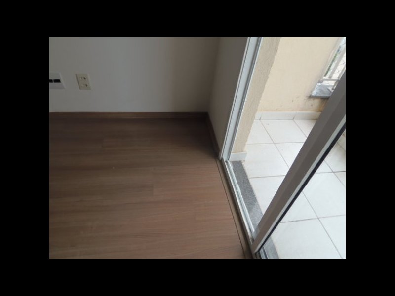 Apartamento à venda Jardim Santo André com 53m² e 2 quartos por R$ 183.000 - 2015845595-m-p2111614.jpg