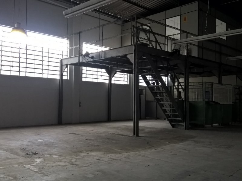 Comercial para alugar Vila Palmeiras com 1000m² e  quartos por R$ 10.000 - 2006587467-3.jpg