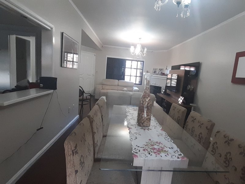 imóvel com 180m² - Bairro Fátima - Canoas