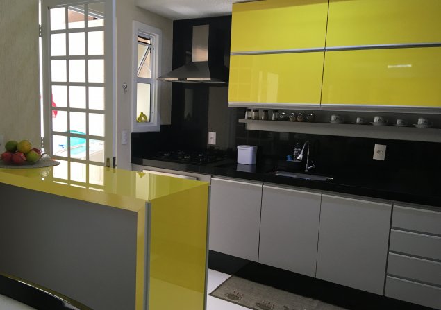 imóvel com 65m²