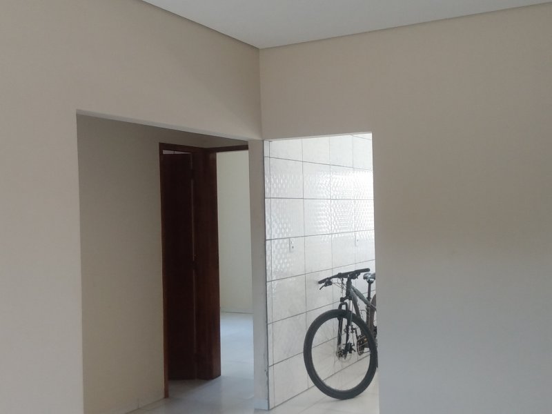 Casa à venda Jardim Ouro Verde com 250m² e 3 quartos por R$ 350.000 - 1976907013-img-20210311-122123573.jpg