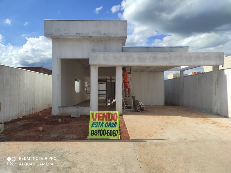 Casa de condomínio à venda Cidade Ocidental com 150m² e 3 quartos por R$ 460.000 - 1110734737-img-20210304-162654.jpg