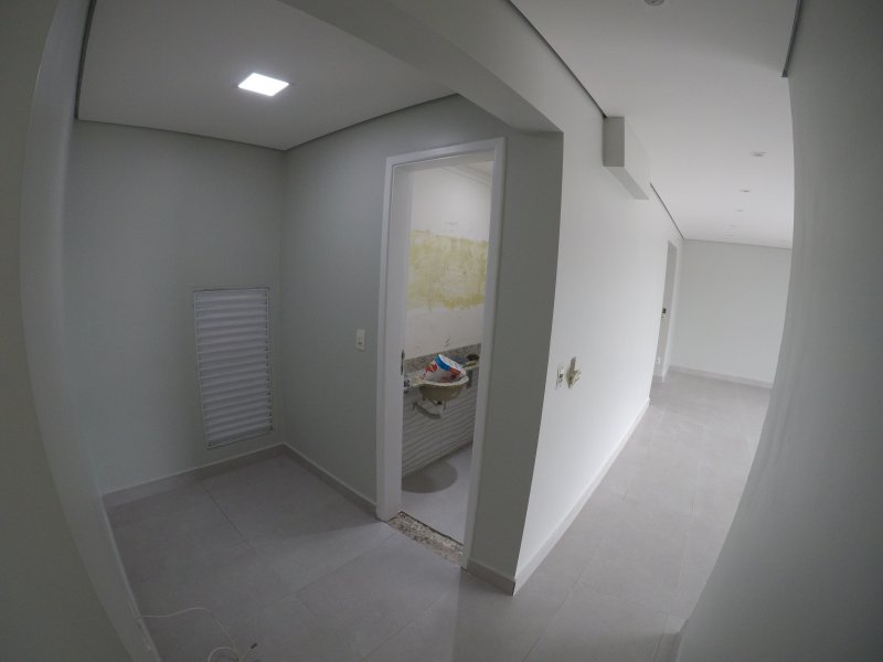 Apartamento à venda Ponta da Praia com 111m² e 3 quartos por R$ 900.000 - 584068432-gopr7829.JPG