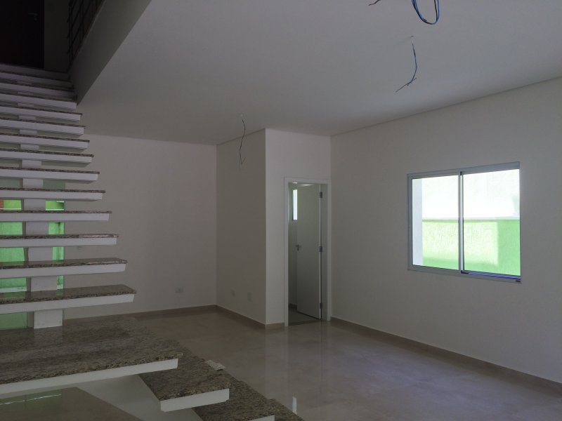 Casa à venda Cidade Maia com 140m² e 3 quartos por R$ 750.000 - 836703079-img-1358.JPG