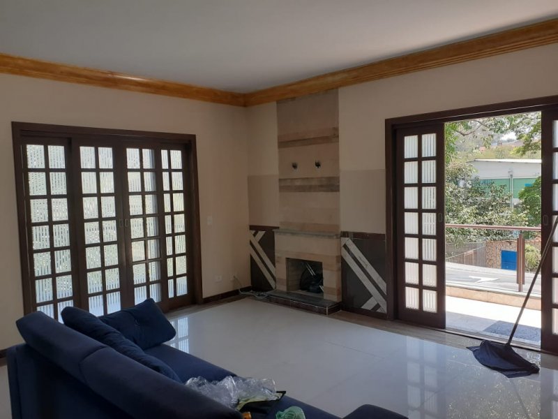 Casa de condomínio para alugar Parque dos Príncipes com 600m² e 5 quartos por R$ 9.000 - 550598916-mansao9.jpg