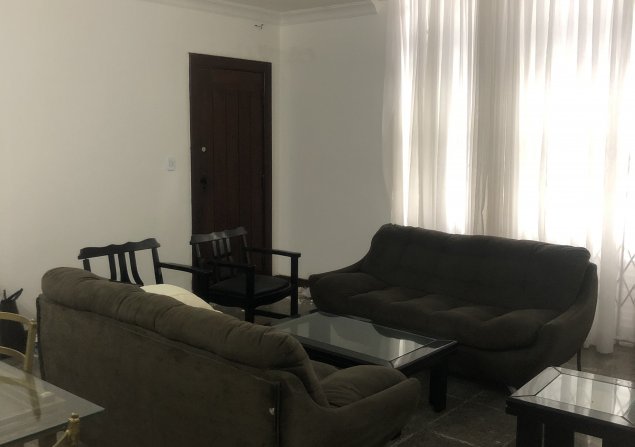 imóvel com 209m²
