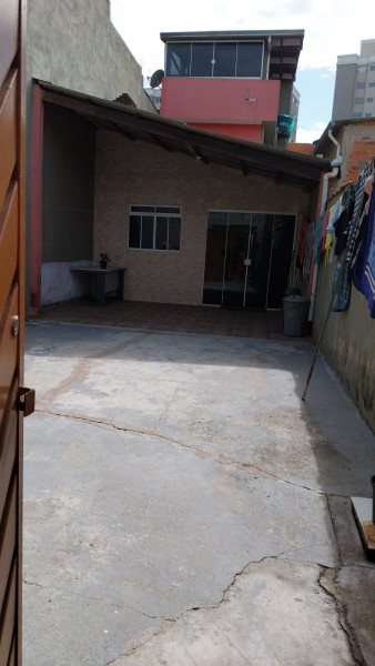 Casa à venda Jardim Santa Rita com 143m² e 3 quartos por R$ 600.000 - 1587579843-img-20240402-wa0031.jpg