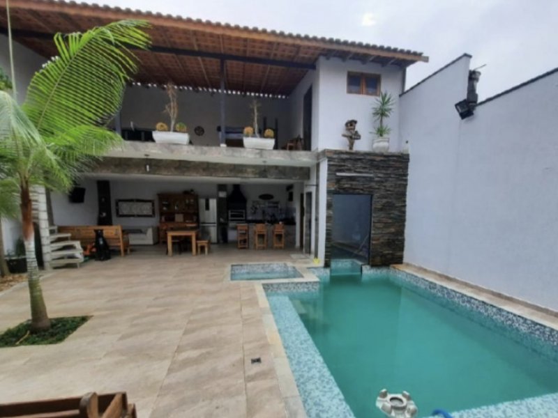 Casa à venda Parque Novo Oratório com 300m² e 4 quartos por R$ 1.300.000 - 1414444872-844bf0c6-c839-483b-abda-60467764be01.jpeg