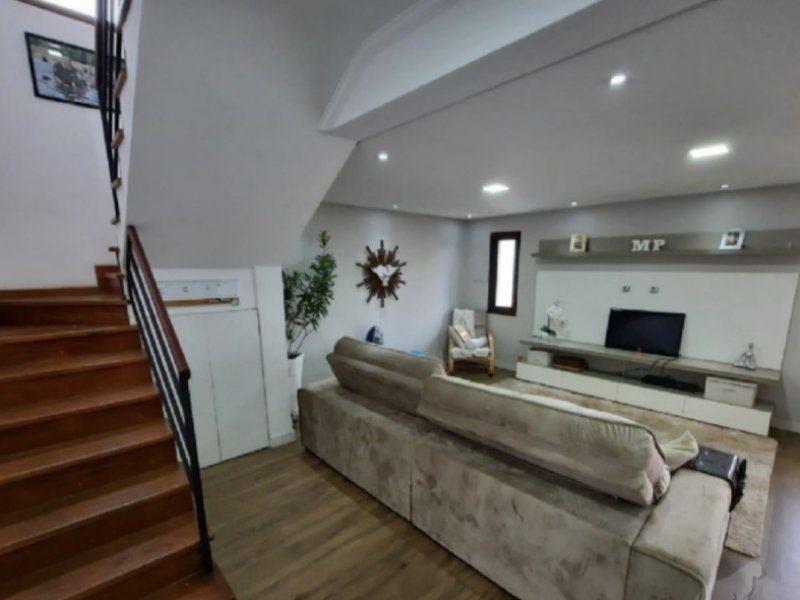 Casa à venda Parque Novo Oratório com 300m² e 4 quartos por R$ 1.300.000 - 1561838893-13d342a2-ea94-45ee-a879-fdb097f0af43.jpeg