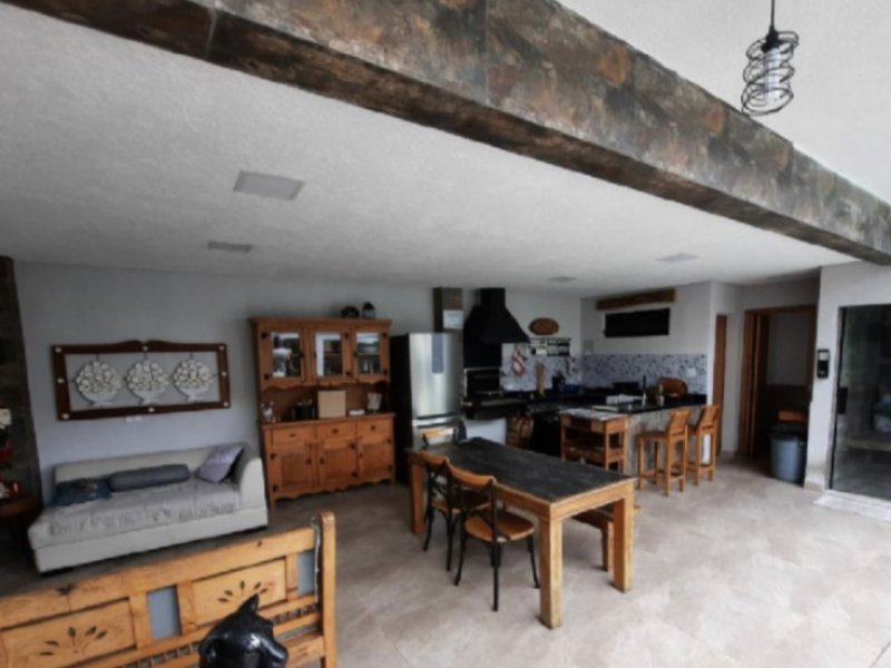 Casa à venda Parque Novo Oratório com 300m² e 4 quartos por R$ 1.300.000 - 1717767039-a198f923-6964-40c8-aa0c-8e626b2e7c98.jpeg