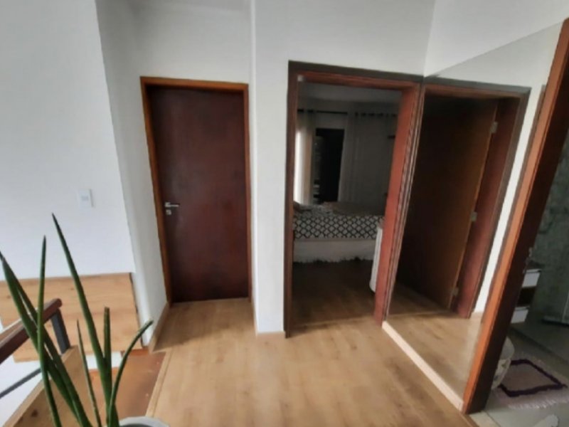 Casa à venda Parque Novo Oratório com 300m² e 4 quartos por R$ 1.300.000 - 1992639945-675f5b2b-7408-441b-aaab-ac4bec4deb1b.jpeg