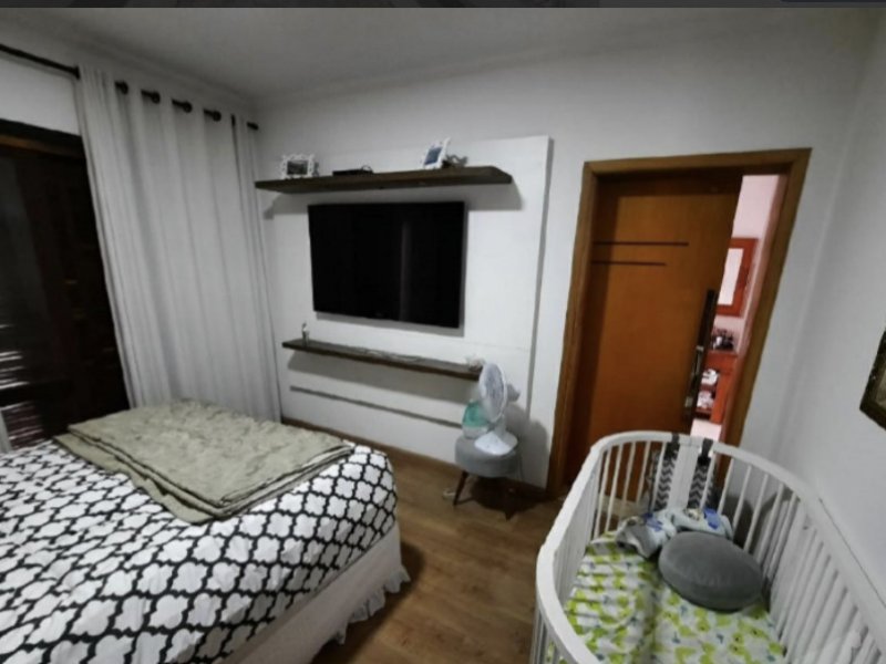 Casa à venda Parque Novo Oratório com 300m² e 4 quartos por R$ 1.300.000 - 2019753654-d857a357-22f0-40d8-981e-e4dd058fbe44.jpeg