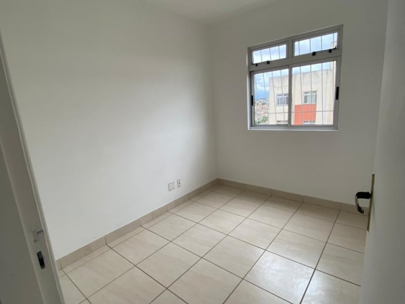 Apartamento à venda Santa Mônica com 130m² e 3 quartos por R$ 325.000 - 1256845752-whatsapp-image-2021-03-01-at-11.jpeg