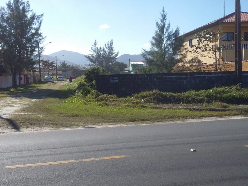 imóvel com 460m² - Balneário Araçá - Ilha Comprida