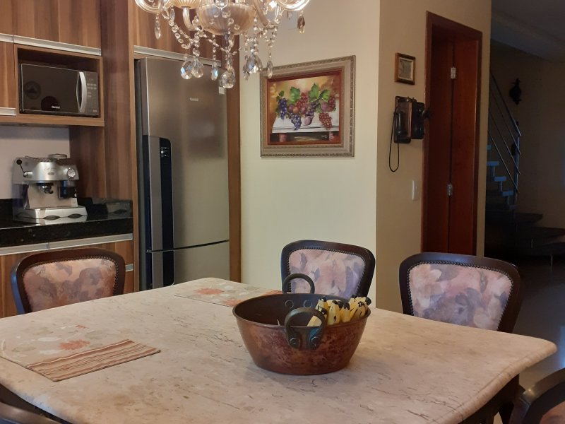 Casa à venda Ingleses do Rio Vermelho com 110m² e 2 quartos por R$ 550.000 - 1058988801-20200909-163344.jpg
