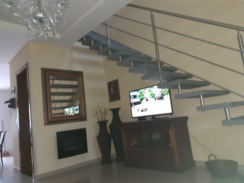 Casa à venda Ingleses do Rio Vermelho com 110m² e 2 quartos por R$ 550.000 - 320787078-20200610-142740.jpg