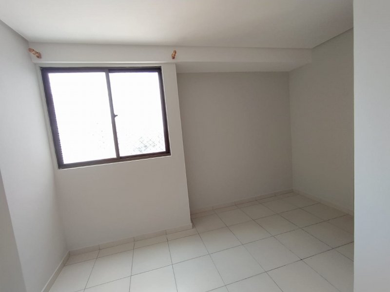 imóvel com 68m² - Torre - Recife