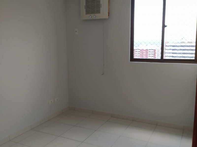 imóvel com 68m² - Torre - Recife