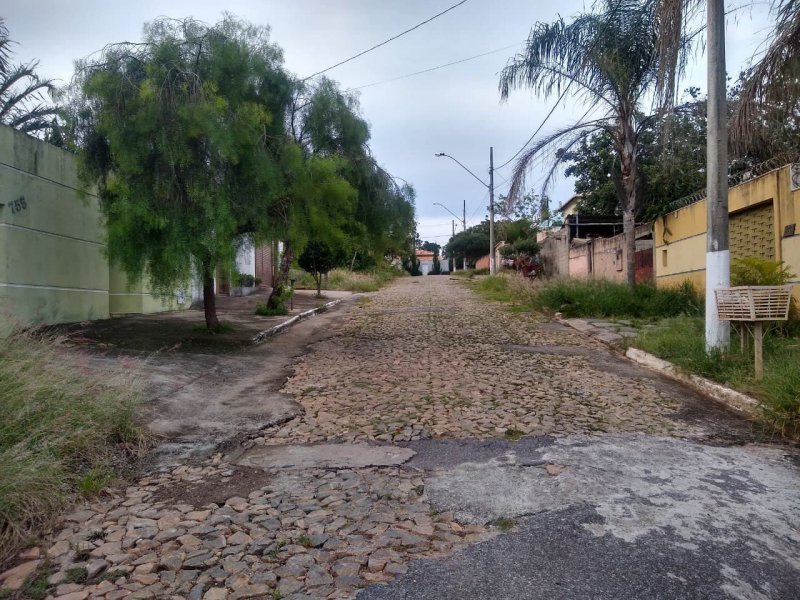 Terreno à venda Lundcéia com 735m² e  quartos por R$ 425.000 - 198872128-photo-2021-03-17-14-17-22.jpg