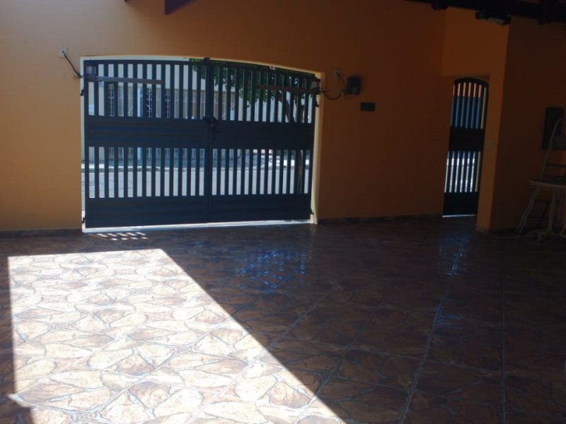 Casa à venda Jardim Alvorada com 120m² e 2 quartos por R$ 230.000 - 2075067011-02.jpeg