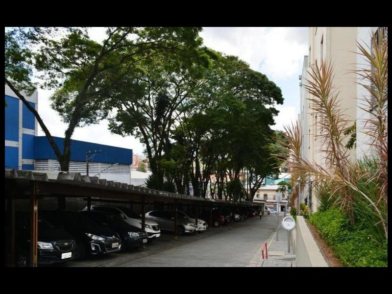 Apartamento à venda Vila Carmosina com 56m² e 2 quartos por R$ 220.000 - 1969103224-garagem.jpg