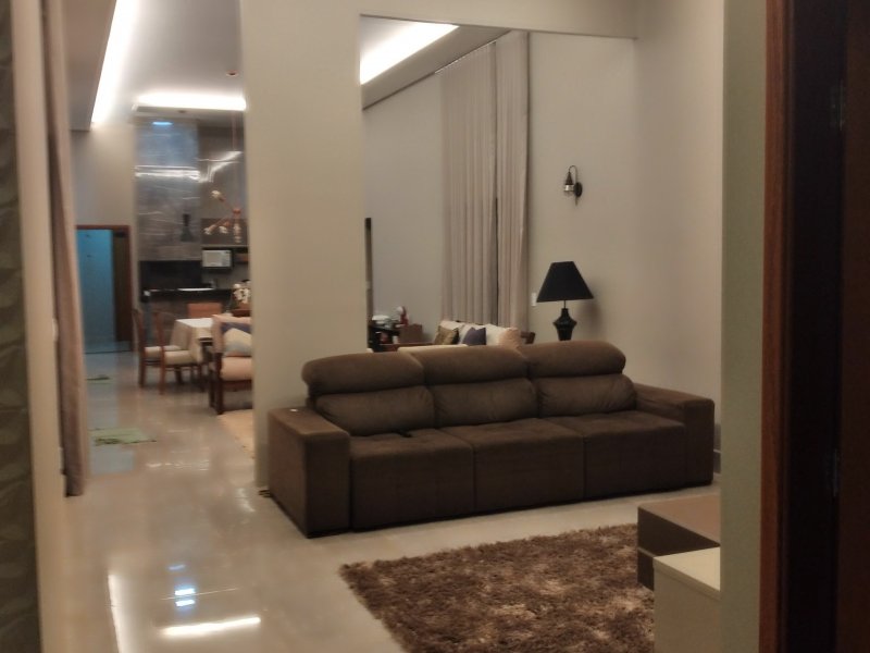 Casa de condomínio à venda Condomínio monte carlo  com 200m² e 3 quartos por R$ 960.000 - 280697851-img-20210317-230516.jpg