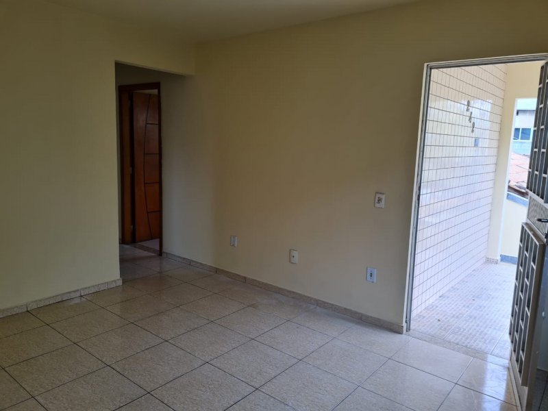 imóvel com 200m² - Rocha Sobrinho - Mesquita