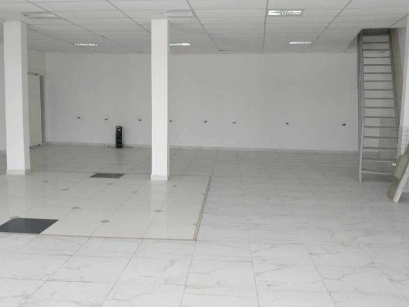 Comercial para alugar Vila Jordanópolis com 240m² e  quartos por R$ 4.000 - 1752514192-whatsapp-image-2021-03-19-at-13.jpeg