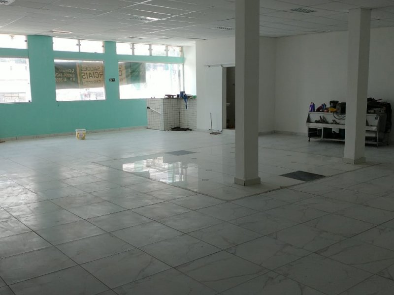 Comercial para alugar Vila Jordanópolis com 240m² e  quartos por R$ 4.000 - 721831895-whatsapp-image-2021-03-19-at-13.jpeg